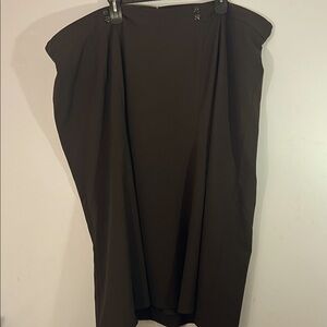 Maggie Barnes, 5X, deep brown lined skirt